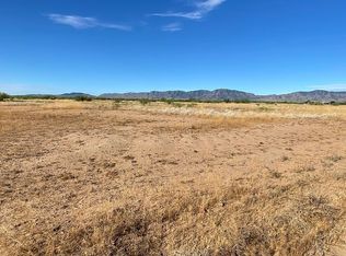 1111 E Quinn St, Pearce, AZ 85625