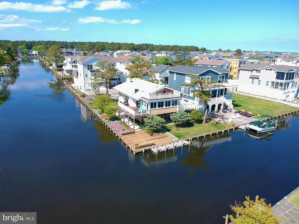 1st image of 162 New Castle Dr