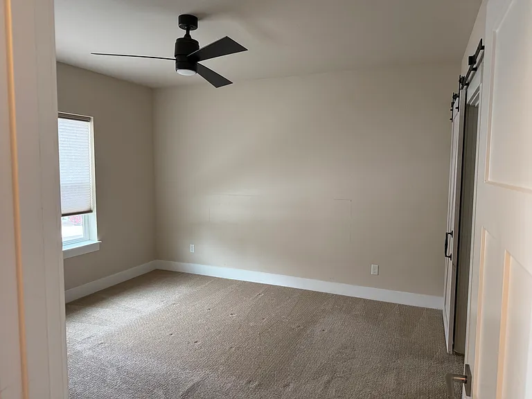 2755 SW Greens Blvd #16 — Photo 29