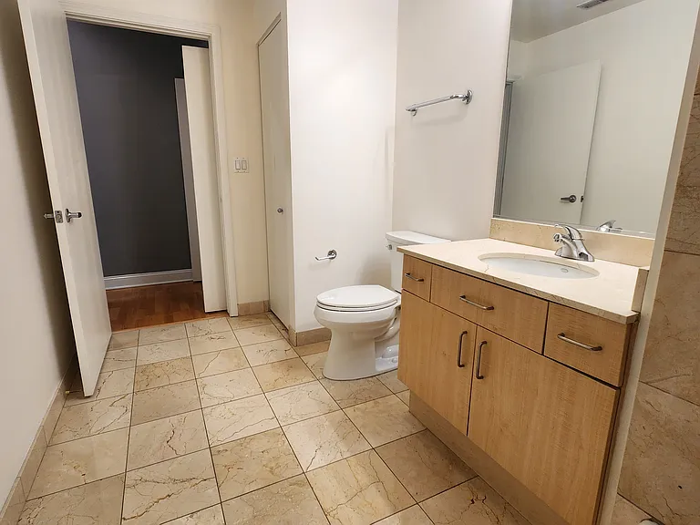 1260 W Washington Blvd #606 — Photo 11