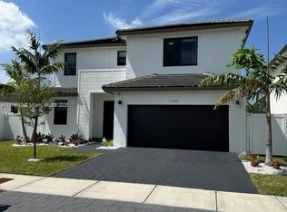 23520 SW 107th Ct, Homestead, FL 33032