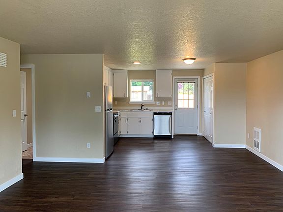2nd image of 4429 84th St NE #A