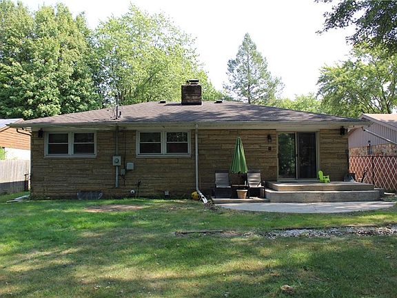 2nd image of 3716 N Richardt Ave