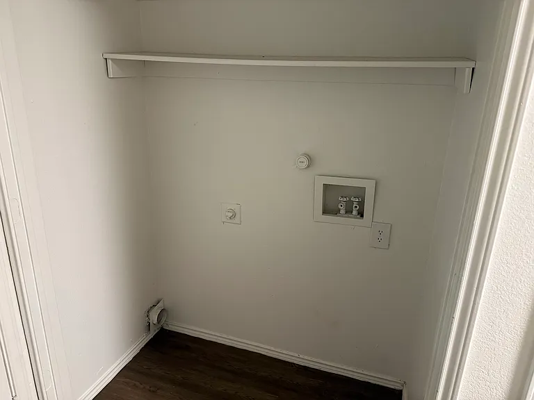 2407 Summer Place Dr — Photo 13