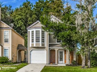 10994 Traci Lynn Dr, Jacksonville, FL 32218