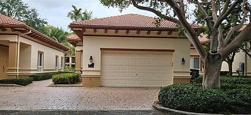16117 Emerald Estates Dr Photo 1