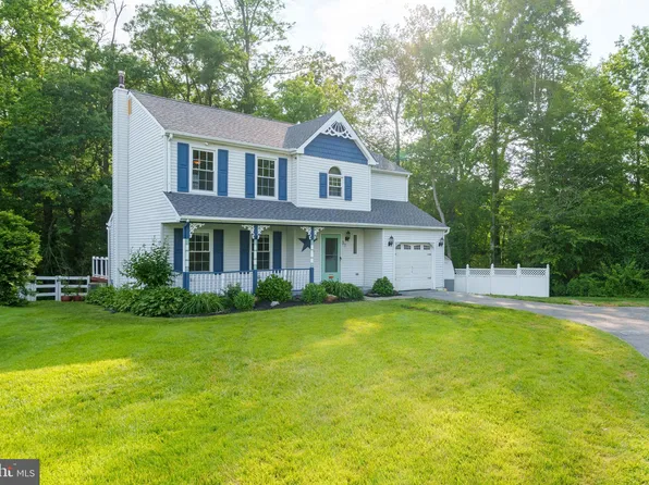 37 W Kapok Dr, Newark, DE 19702