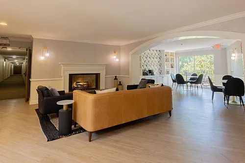Edina Highland Villa Photo 1