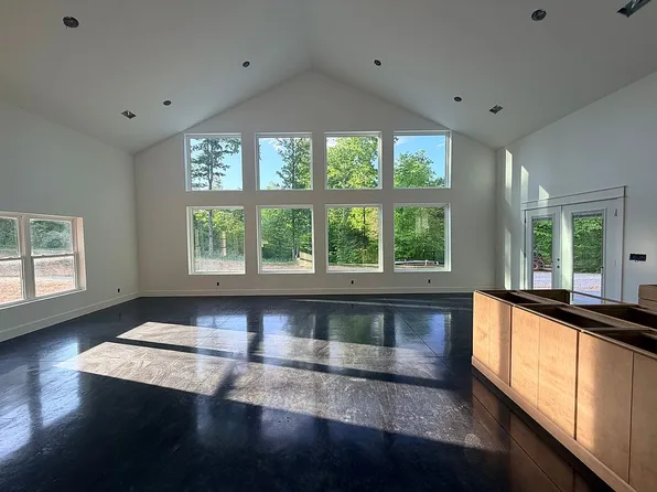 7922 E Plunders Creek Rd, Dickson, TN 37055