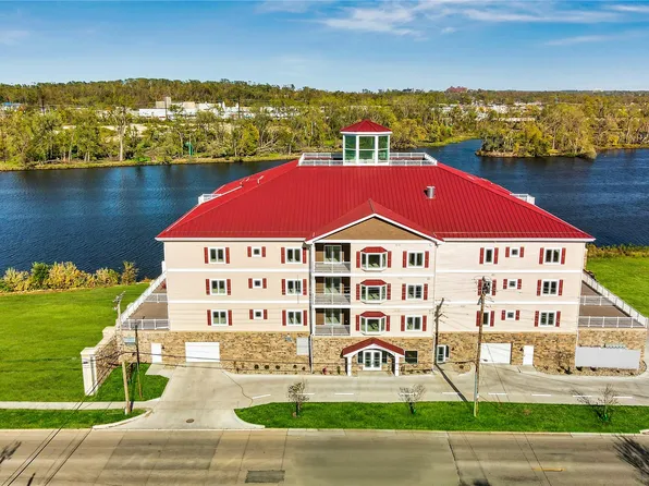 1871 Ellis Blvd NW #202, Cedar Rapids, IA 52405