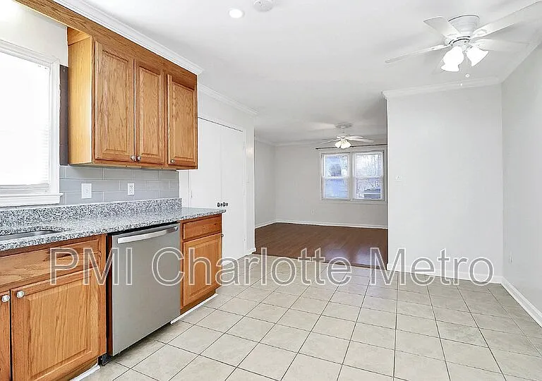 9916 Windrift Rd — Photo 3