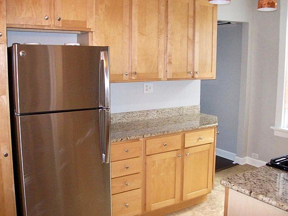 4th image of 2436 S Wentworth Ave #4D