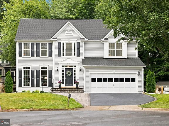 3rd image of 20524 Brandy Station Ct