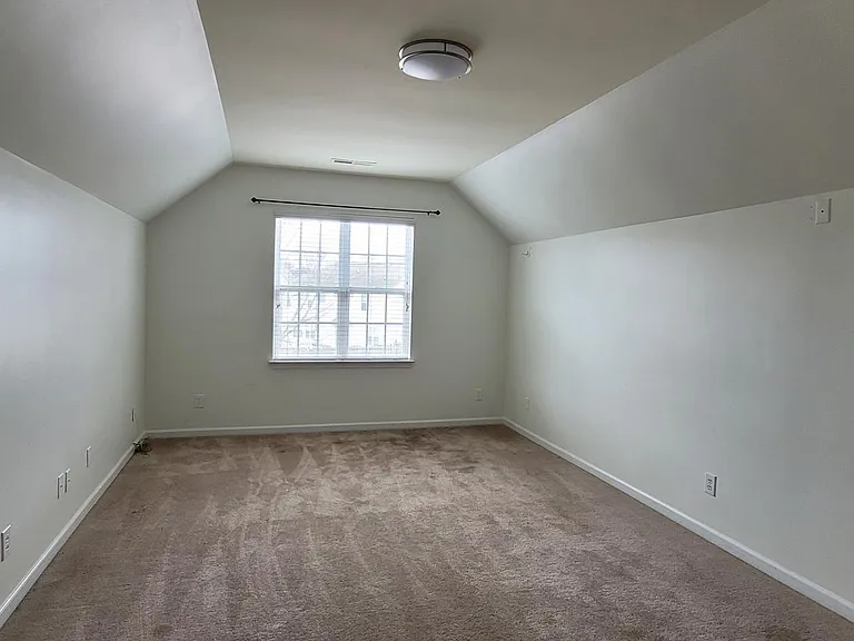 17228 Overstone Ct — Photo 27