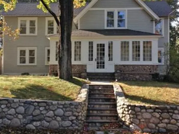 146 Imperial Ave #1, Westport, CT 06880