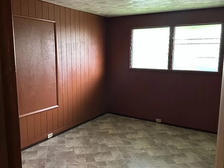 655 Hinano St #A — Photo 10