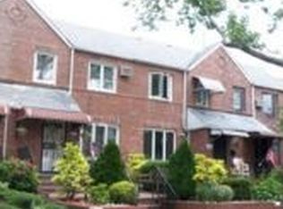 60-69 71st St, Flushing, NY 11378