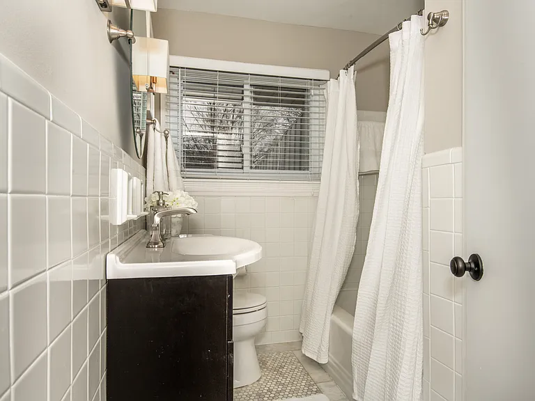 7809 Greenbriar Ln — Photo 19