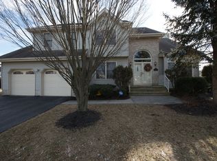 12 Addington Ct, East Brunswick, NJ 08816