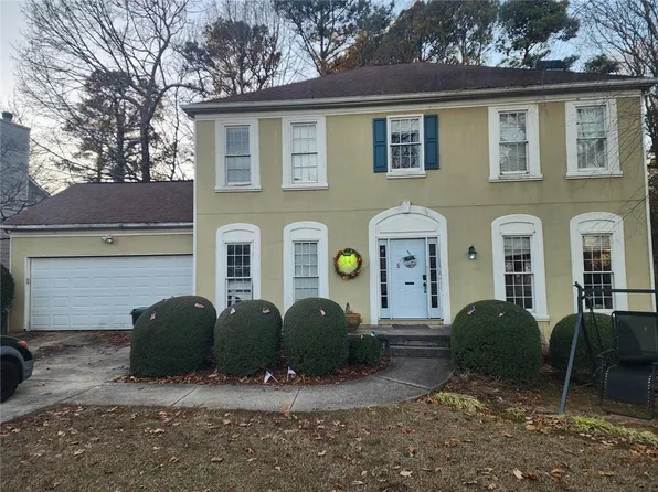 215 Boca Ciega Ct, Johns Creek, GA 30022