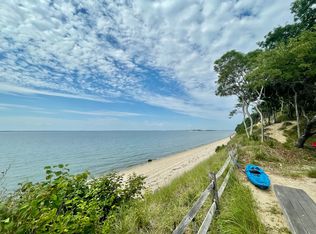 9 Larboard Dr, Southampton, NY 11968