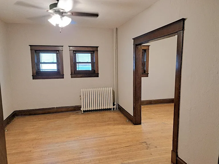 225 Place Apartments — Photo 43