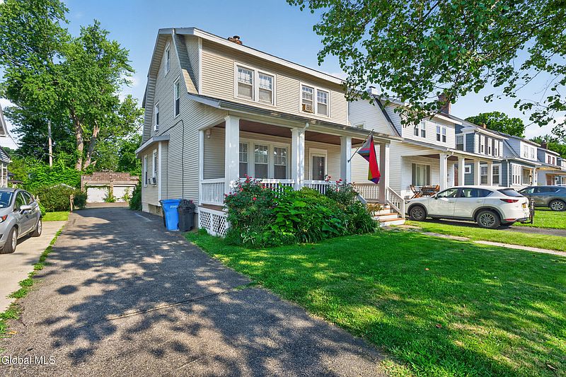 4th image of 27 Ramsey Place