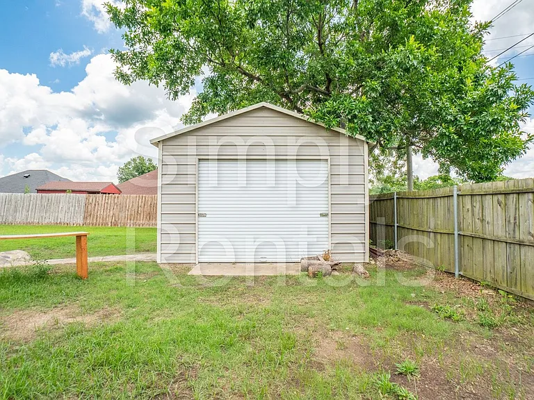 6915 Justin Ln — Photo 41