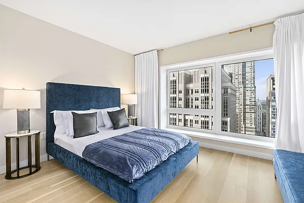 Sold by Compass | media 14