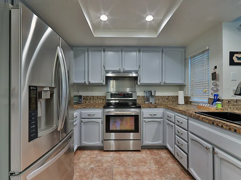 115 Rambling Dr — Photo 14