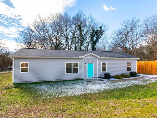 100 Joyner St, Franklinton, NC 27525
