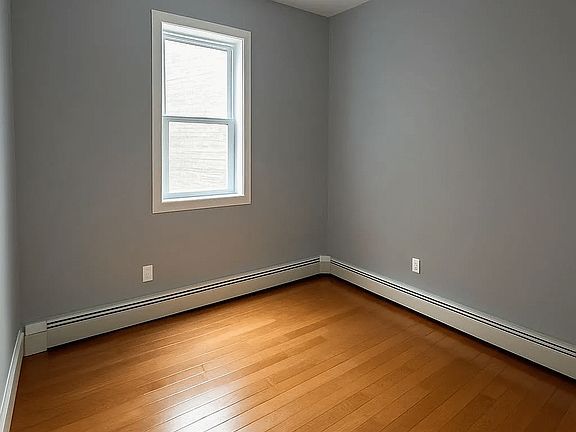 5th image of 125 W 54th St APT 2R