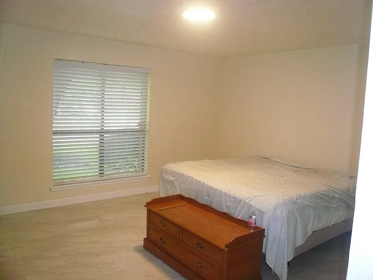 2826 Green Fields Dr — Photo 5