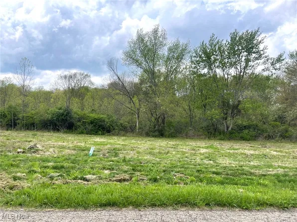 LOT 9 Candell St SE, Massillon, OH 44646