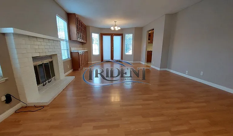 1744 Greengate St — Photo 4
