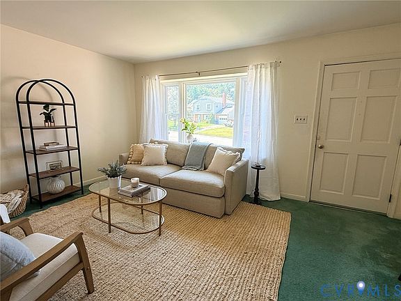 3rd image of 6401 Lythgoe Ave