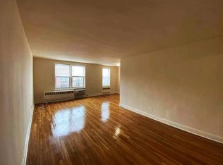415 Stratford Rd APT 3B, Brooklyn, NY 11218