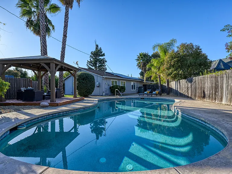 3425 Corbin Way — Photo 1