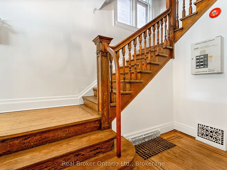 128 Herkimer St #2 — Photo 7