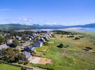 402 S Ocean Ave, Gearhart, OR