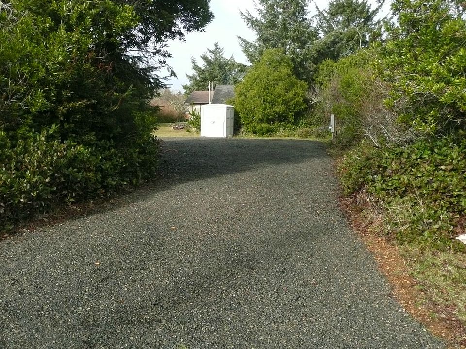 1st image of 174 N Wynoochee Dr SW
