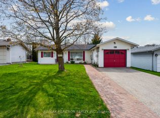 36 Tecumseth Pines Dr, New Tecumseth, ON