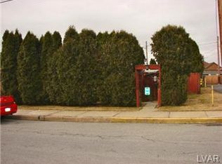 808 Dewey Ave, Northampton, PA 18067