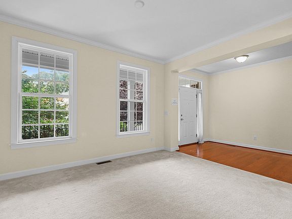 3rd image of 5804 Claribel Ct