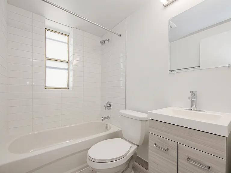 111 Cosburn Ave — Photo 15