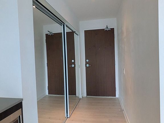 5th image of 90 Queens Wharf Rd #302