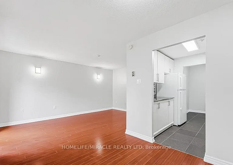 140 Ling Rd #103 — Photo 9