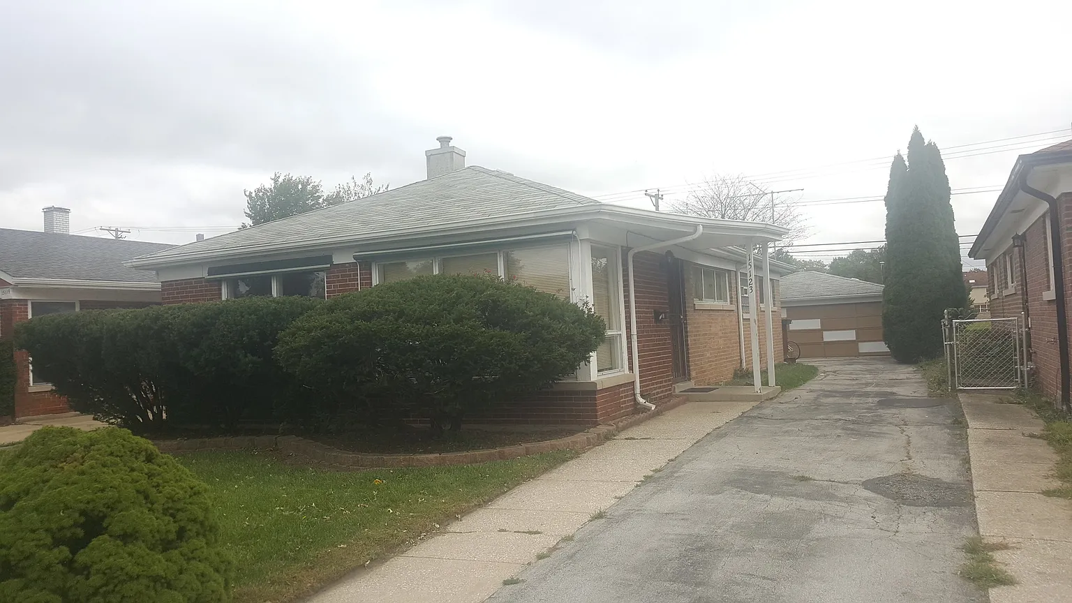 15123 Cottage Grove Ave photo 1