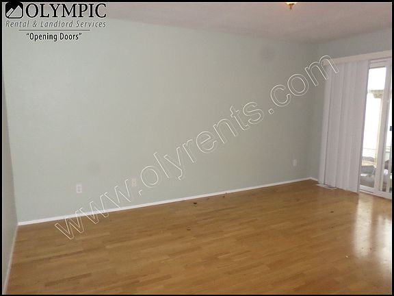 5th image of 4686 Darlington Ln SE