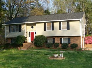 5867 Moravia Rd, Winston Salem, NC 27127